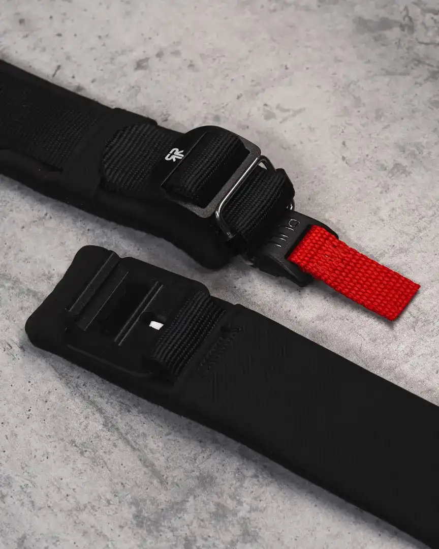 A Fidlock magnetic-assisted mechanical chin strap buckle