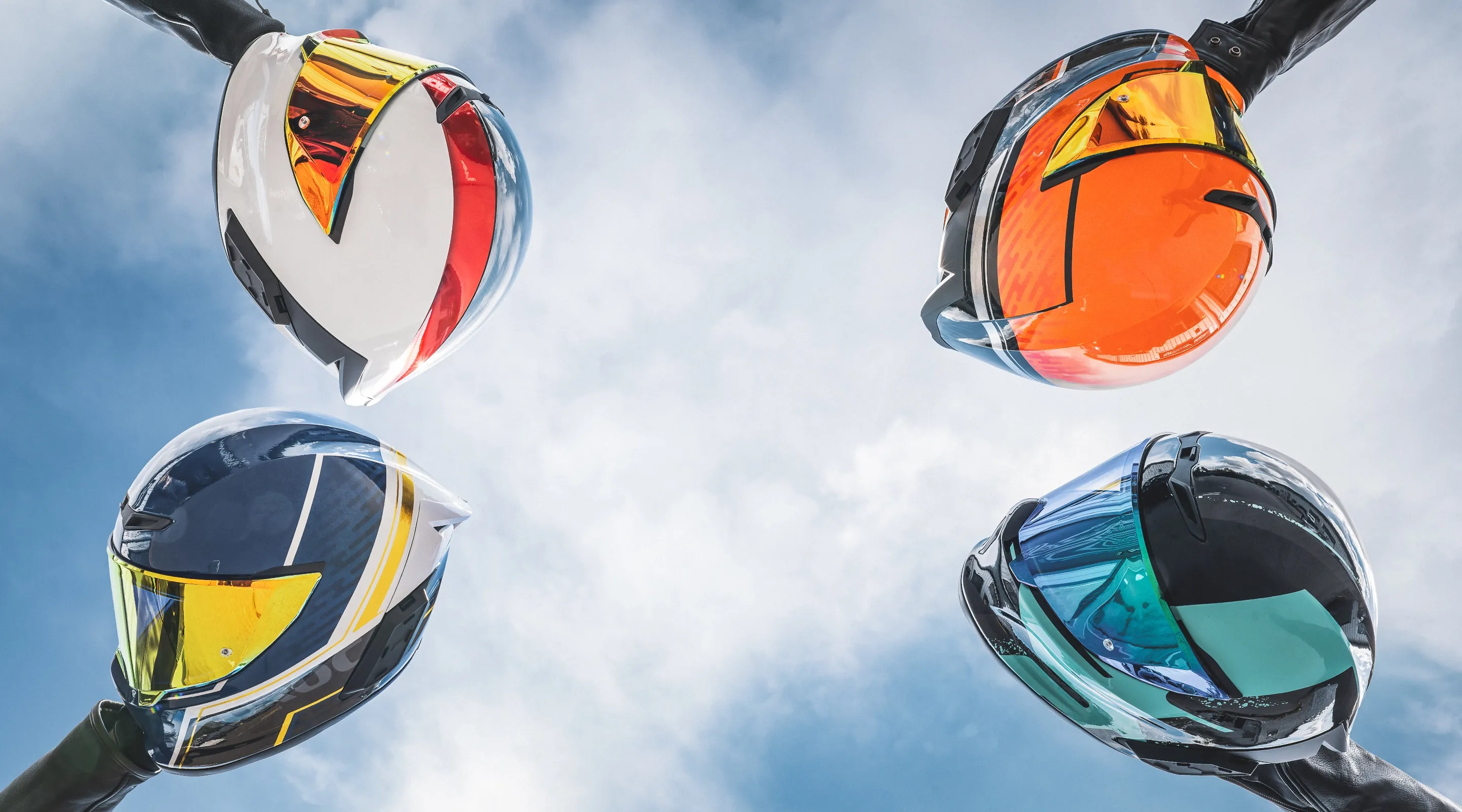 Win four Ruroc EOX 2.0 motorcycle helmets and four Shockwave Mesh Audio systems