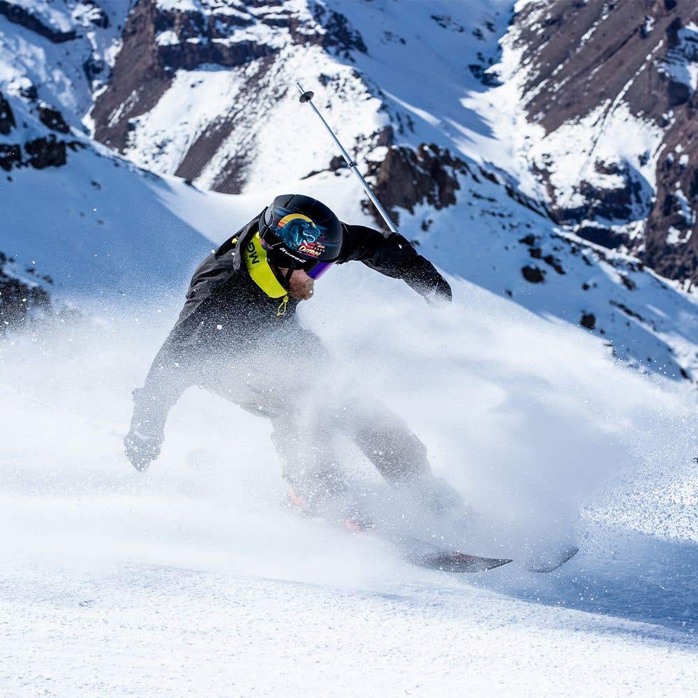 LITE Outrun - Skiing & Snowboard Helmet - Ruroc