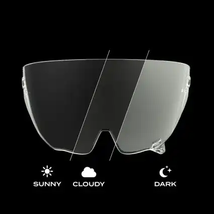 AT4 Photochromic Visor on AT4 Helmet