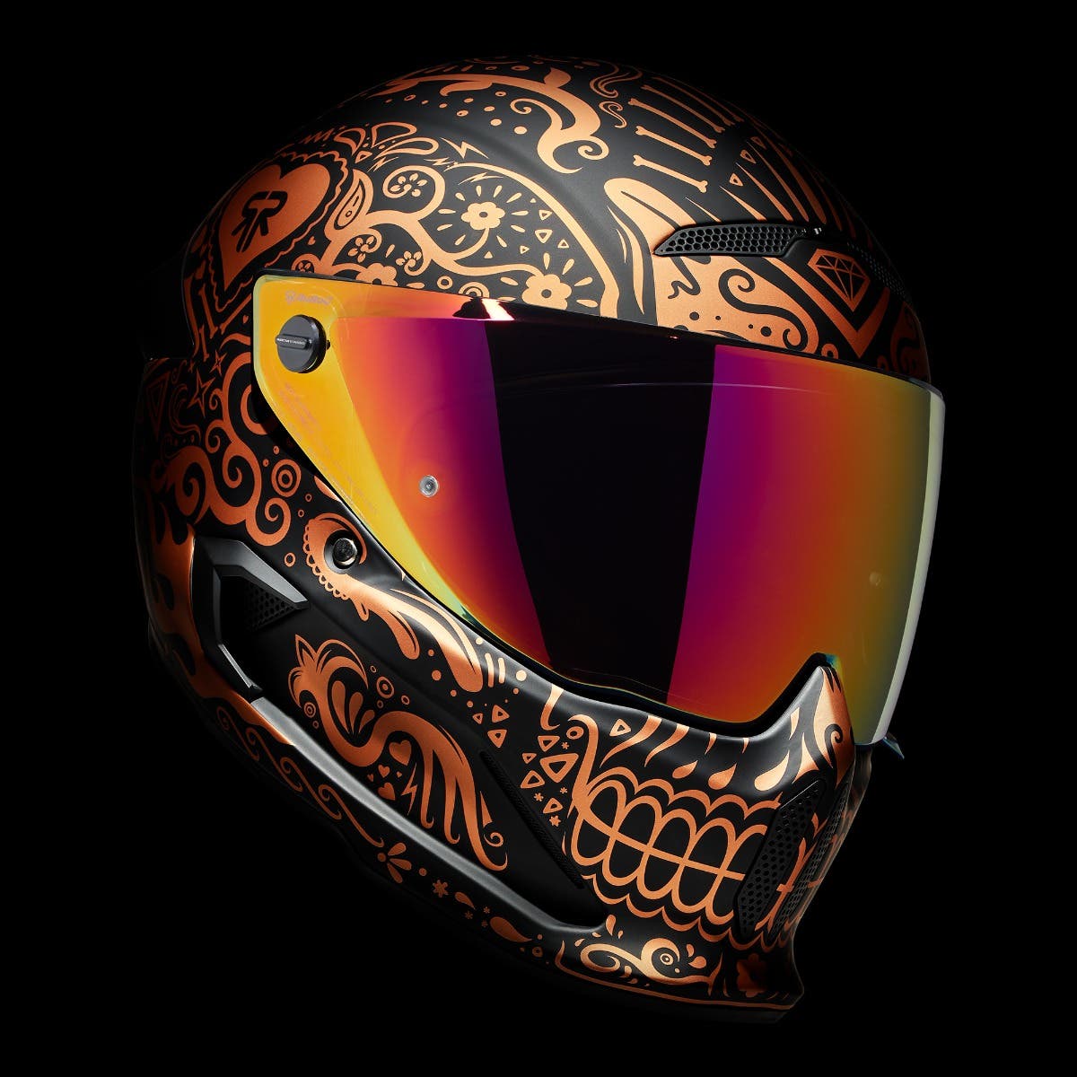 Red best sale motorcycle visor