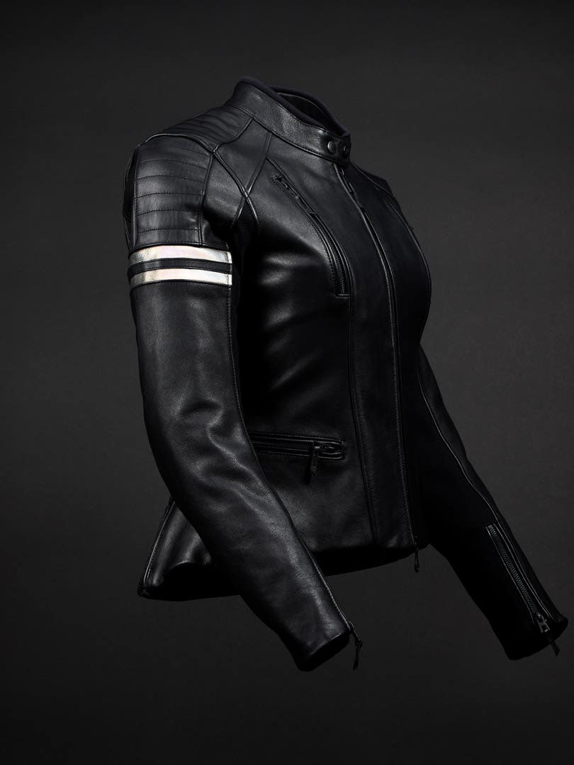Revolver Black